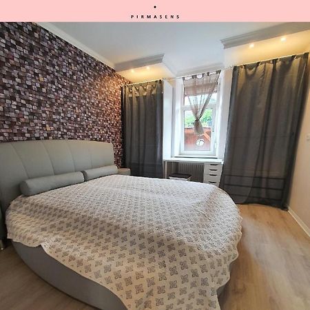Mozart27 - Ferienwohnung Pirmasens Zewnętrze zdjęcie